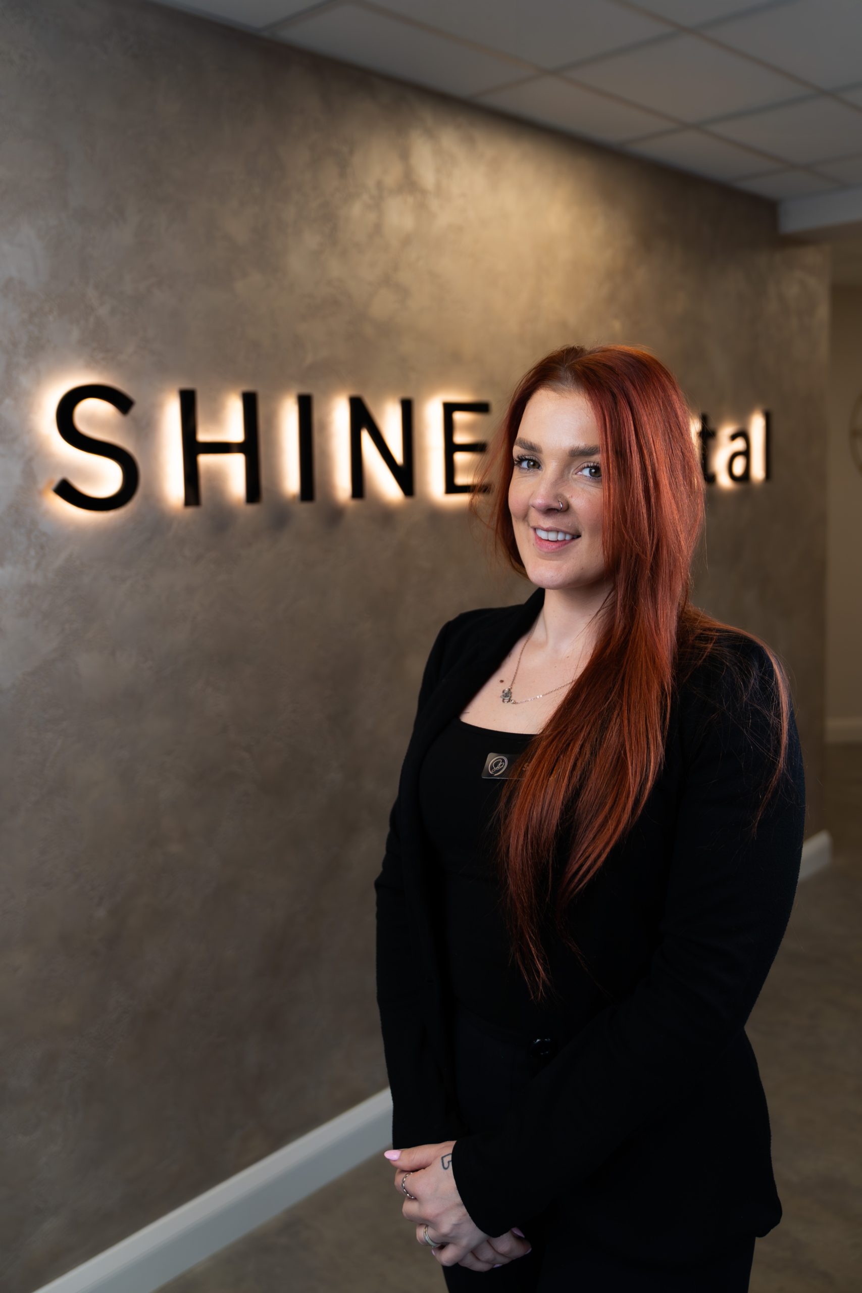 Team : Shine dental