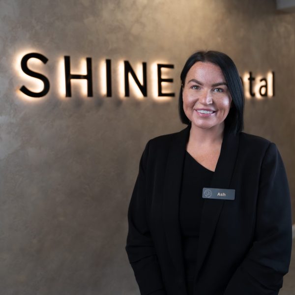 Shine Dental Service Icon